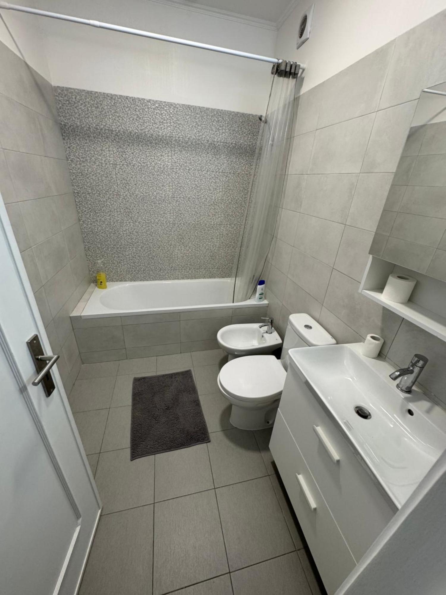 Room Alvalade Lisboa Εξωτερικό φωτογραφία